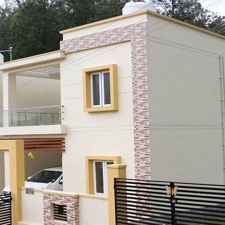 Eesha Gardens Hotell Yercaud Eksteriør bilde